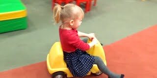 Развлечение для детей Детская игровая комната Entertainment for children Children’s playroom